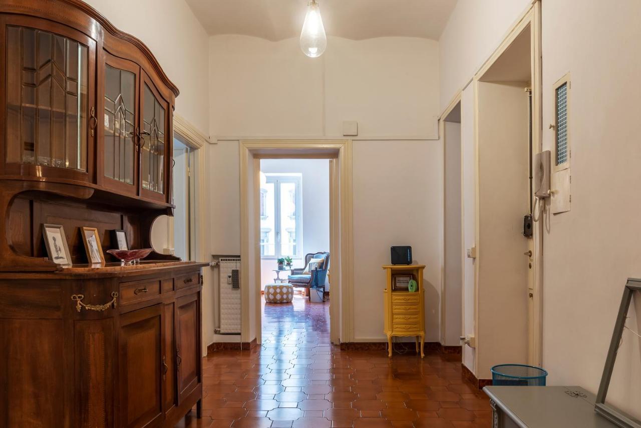 Santa Maria Maggiore Roomy And Bright Flat Roma Exterior foto